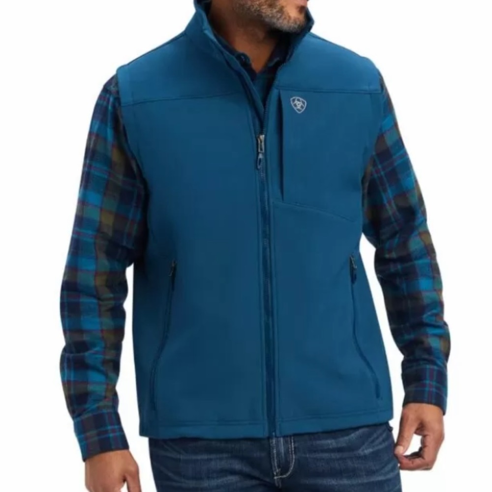 Ariat men’s vest new with tags